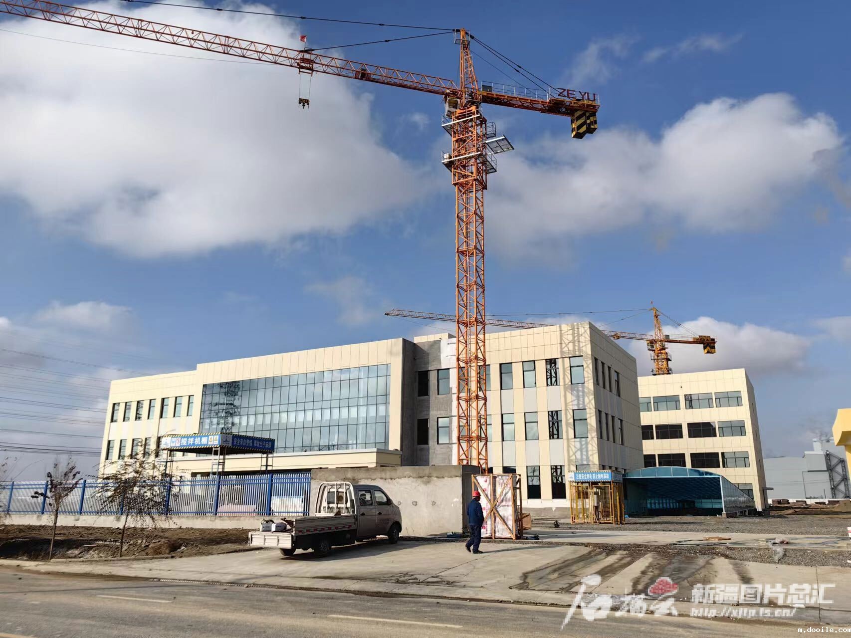 新疆金融业融资融智服务实体经济 新疆金融业融资融智服务实体经济